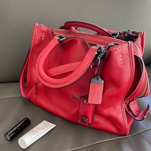 Coach 1941 Rogue 30
Ruby Red